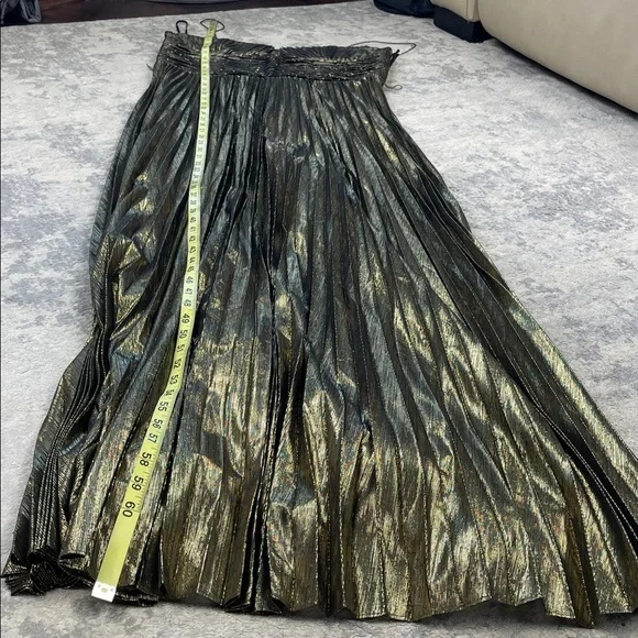 New Rebecca Vallance Josie Metallic Plisse Lame Gown Maxi Dress Gold Sz 12 - Picture 12 of 13